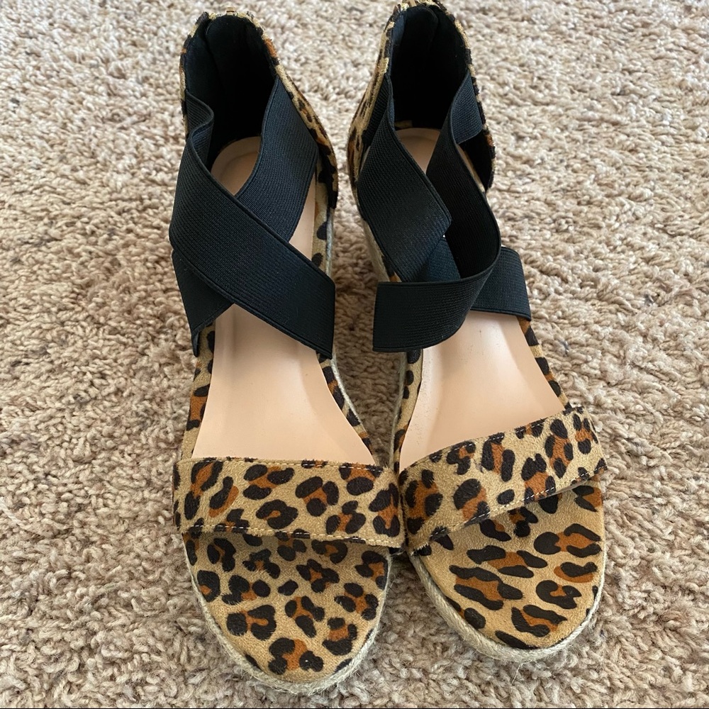 Jolimall shoes wedge espadrille style sandals leopard animal print brown size 8